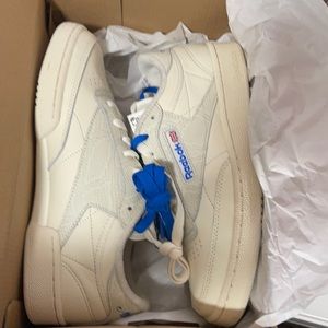 Rare New Reebok club c 85 UNISEX. Awake ny 120$ or best offer